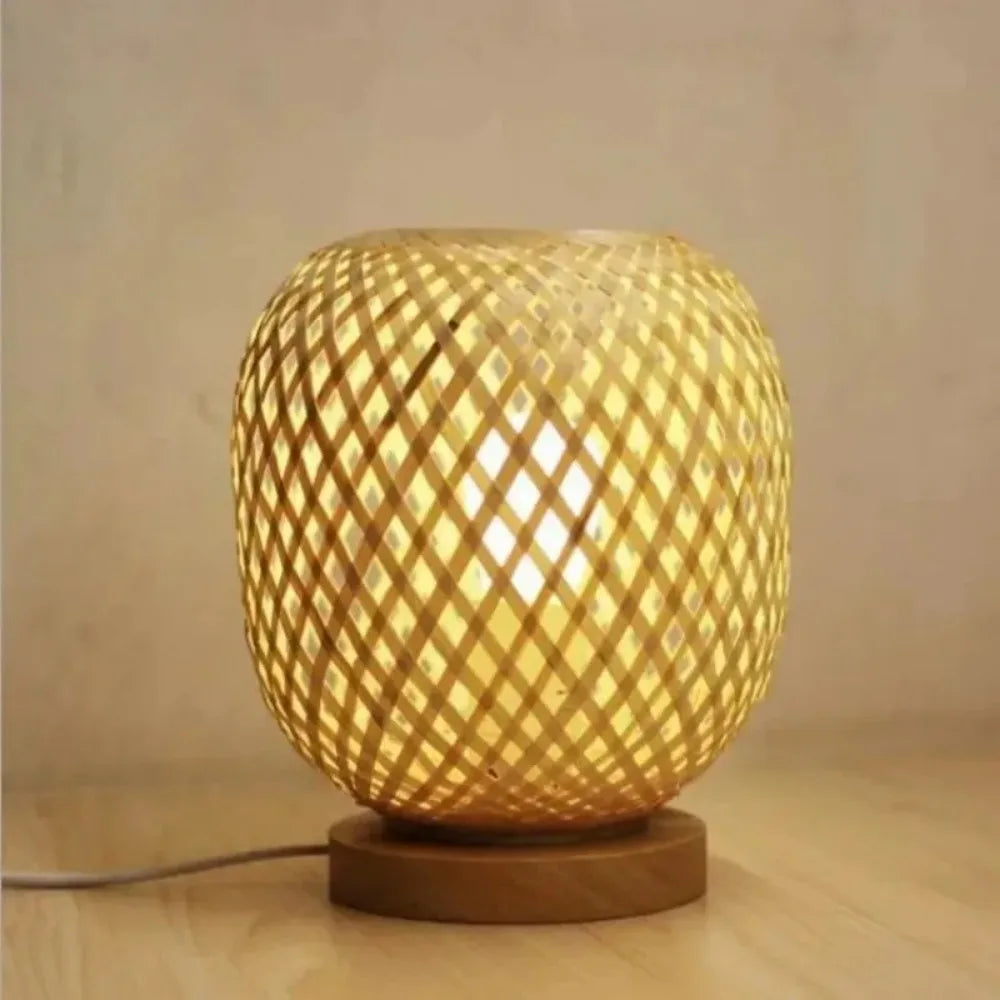 Vintage Rattan Table Lamp