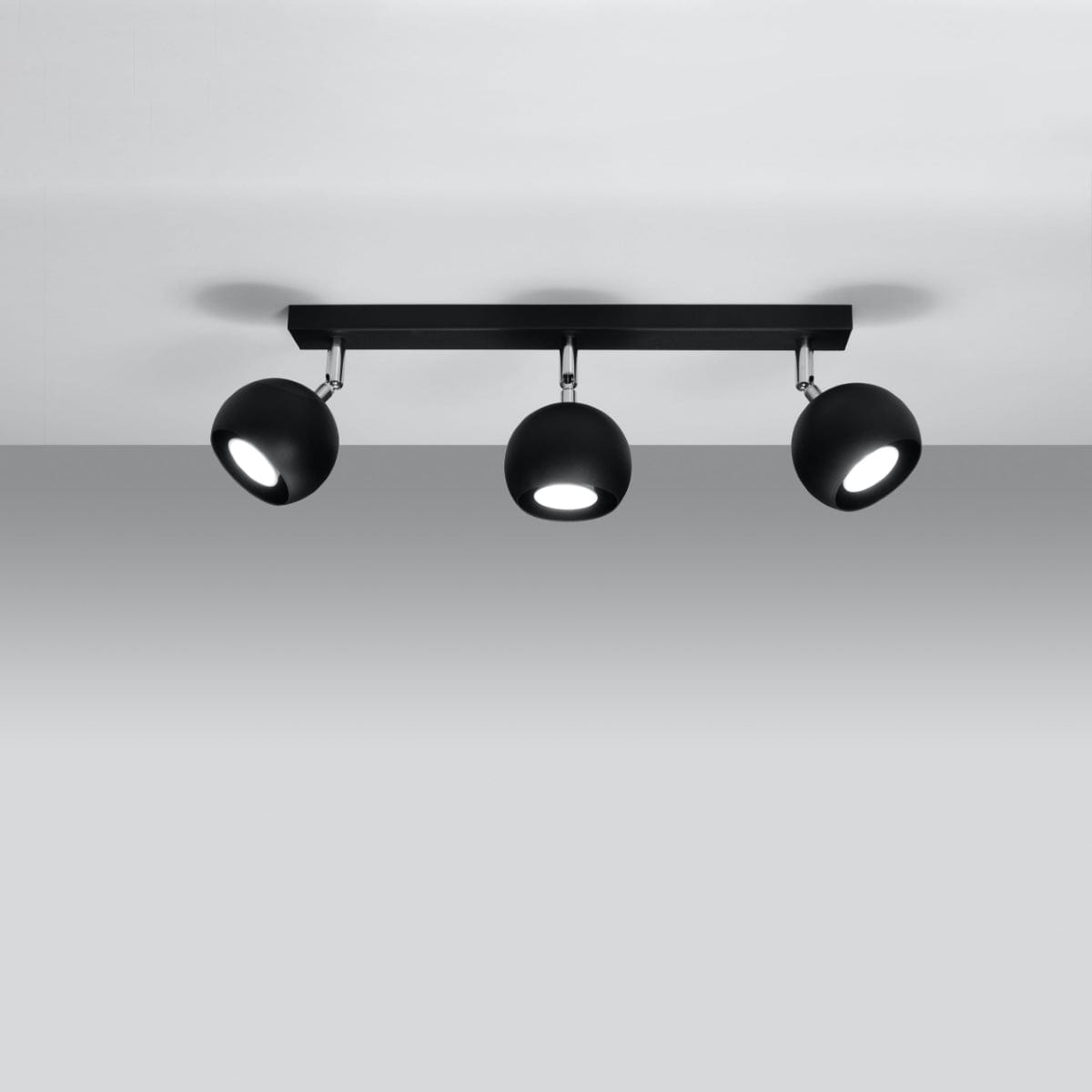 Sollux Lighting Ceiling Lamp Oculare 3 Black - Modern Spot Ceiling Light - 3 Adjustable Shades - Spherical Design - Durable Steel - GU10 Bulb Compatible