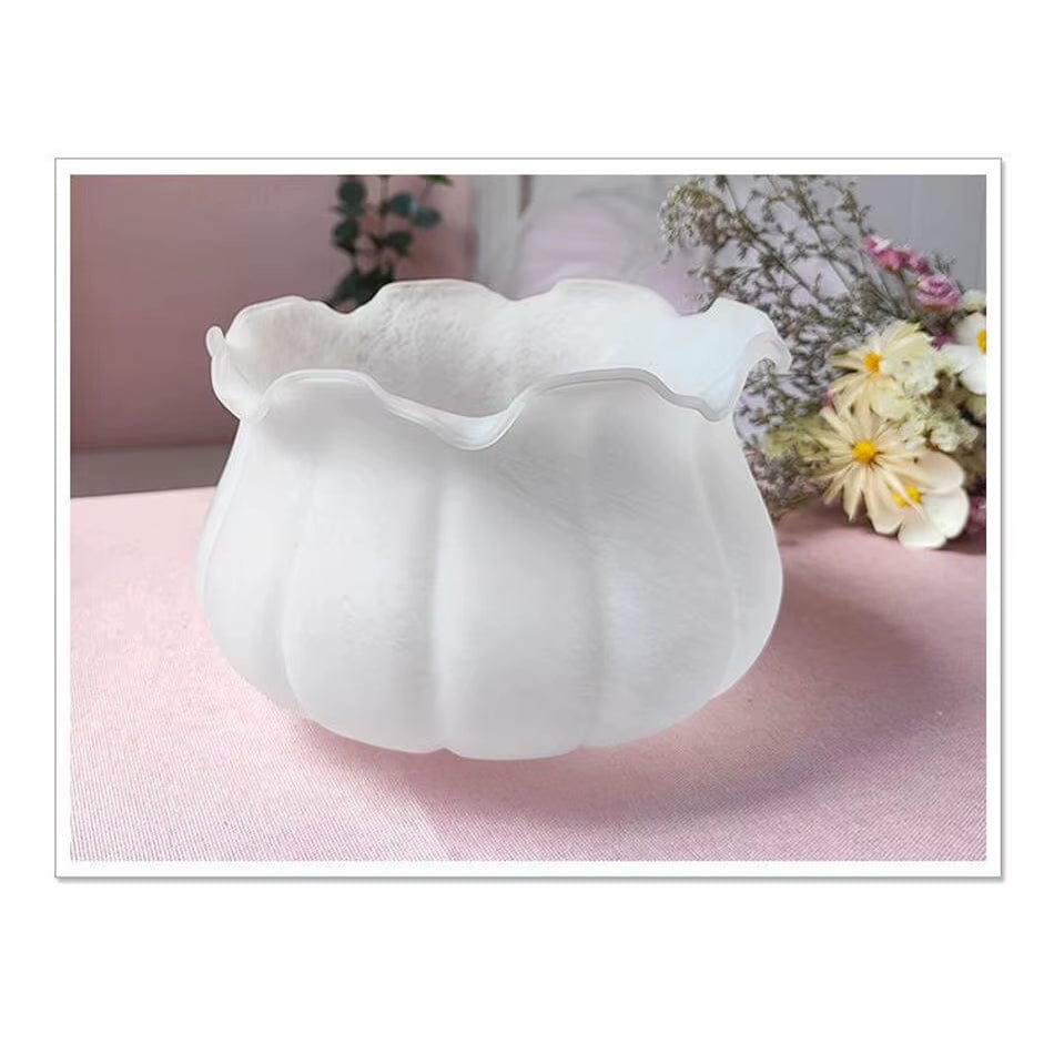 Verthara American Frosted Glass Flower Table Lamp