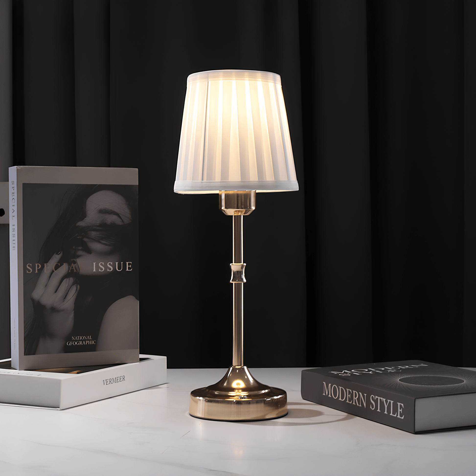 Verthara Classical Rechargeable Table Lamp