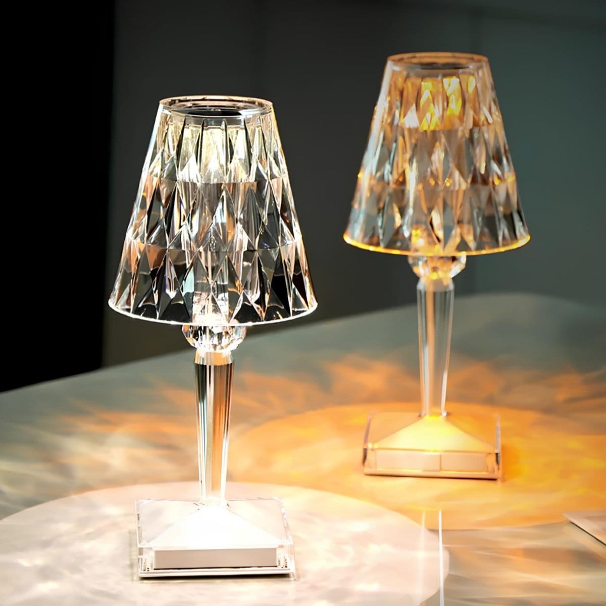 Verthara Crystal Rechargeable Table Lamp