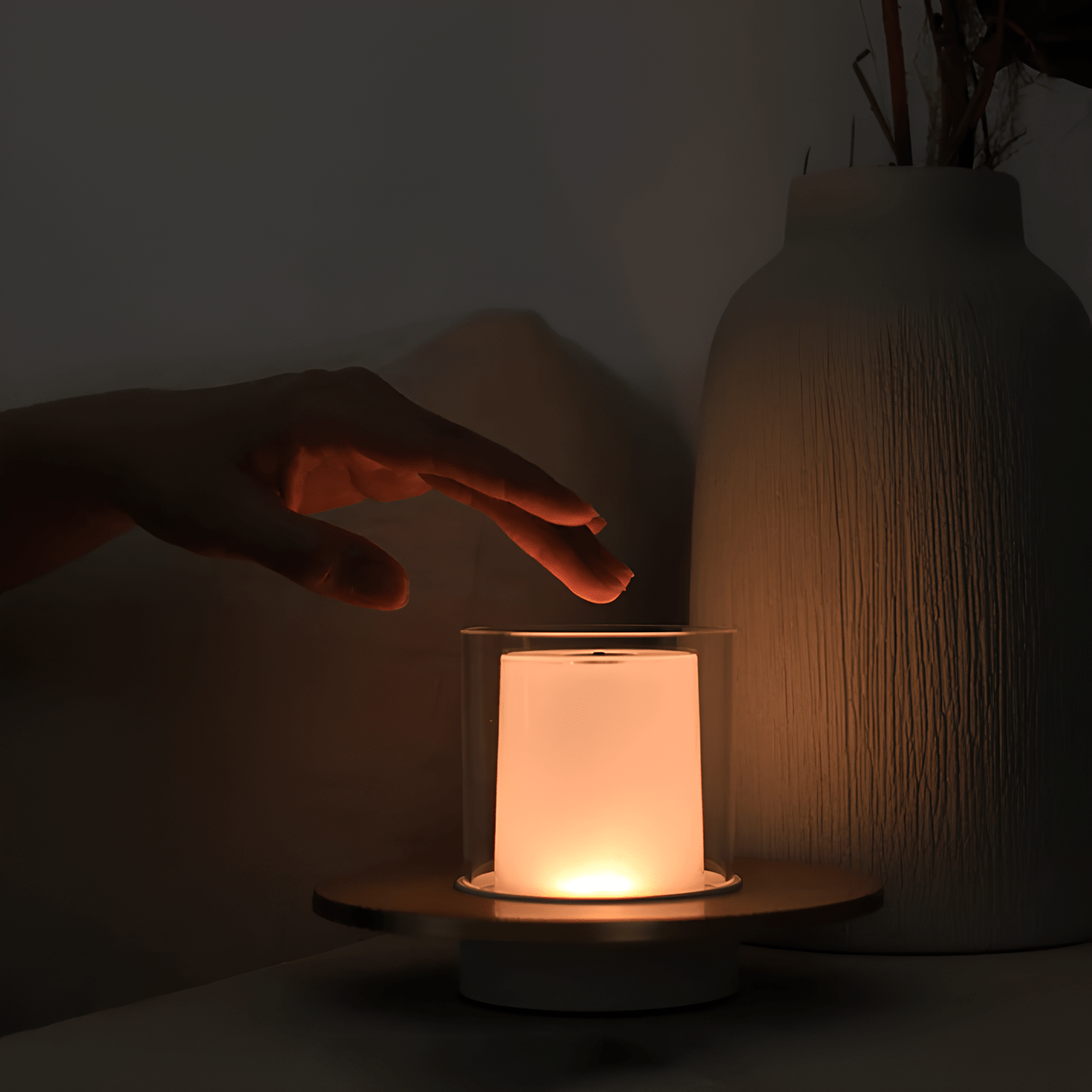 Verthara Gesture-Control Rechargeable Table Lamp