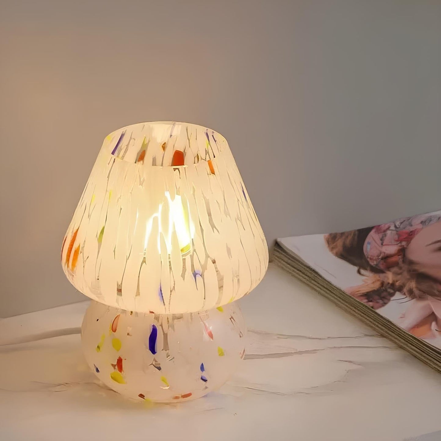 Verthara Hand-Blown Glass Mushroom Table Lamp