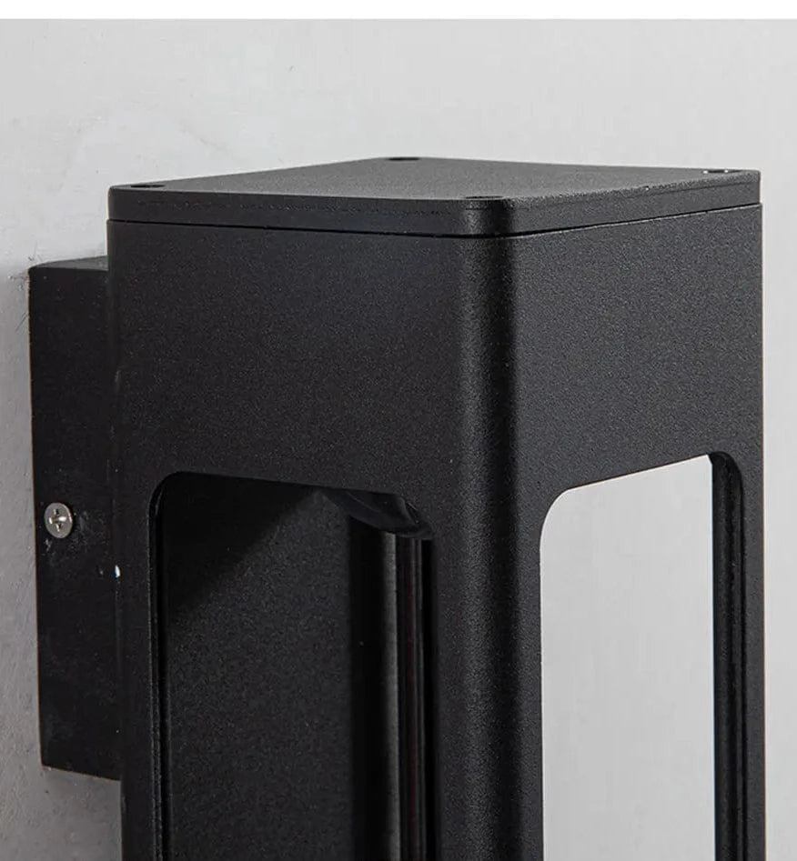 Verthara IP67 Waterproof 12W Black Aluminum Outdoor Wall Lamp – Modern Exterior Wall Light for Garden and Porch