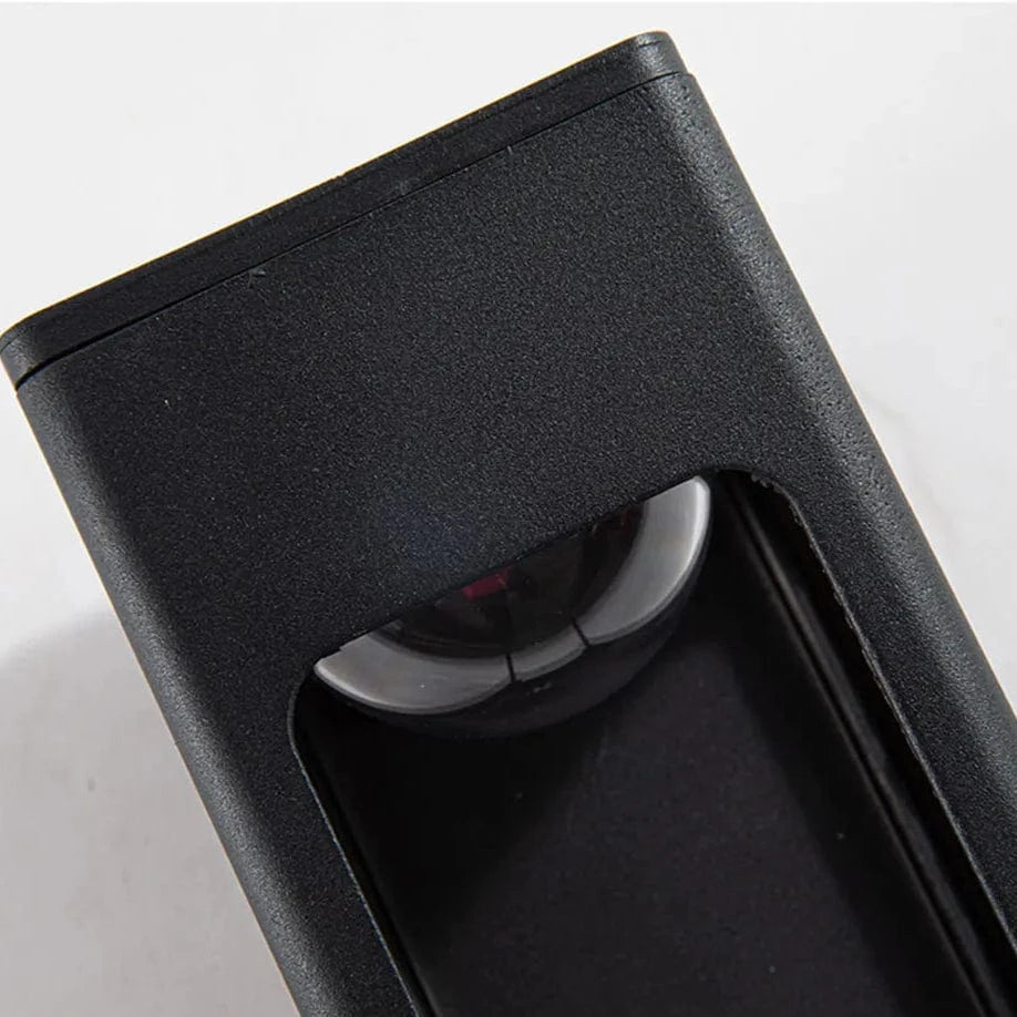 Verthara IP67 Waterproof 12W Black Aluminum Outdoor Wall Lamp – Modern Exterior Wall Light for Garden and Porch