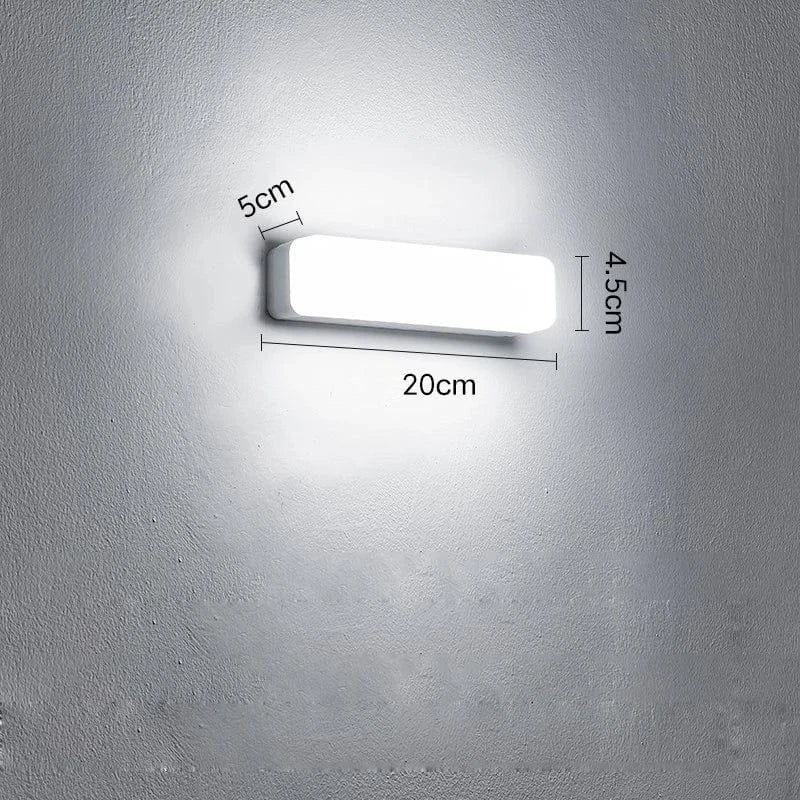 Verthara LED Bathroom Mirror Light