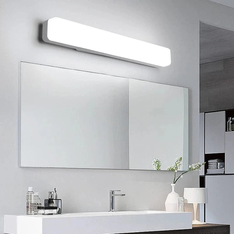Verthara LED Bathroom Mirror Light