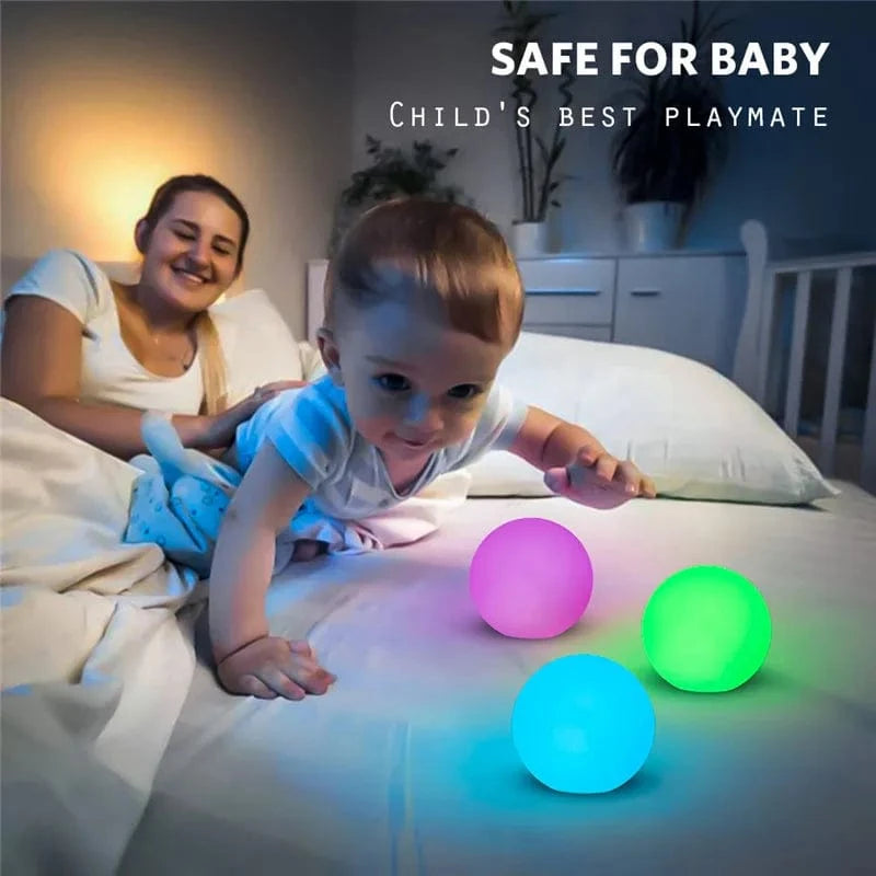 Verthara LED Floating Pool Light with Remote Control – 16 Colors, Waterproof Pool Lamp for Outdoor Events and Swimming Pool Decor