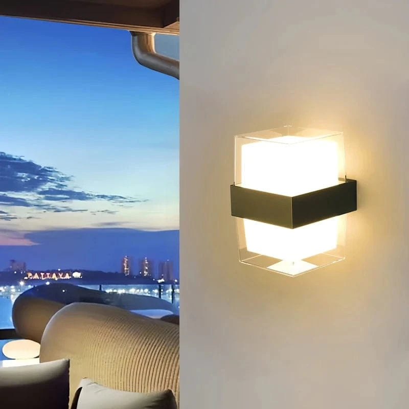 Verthara LED Wall Sconce Light