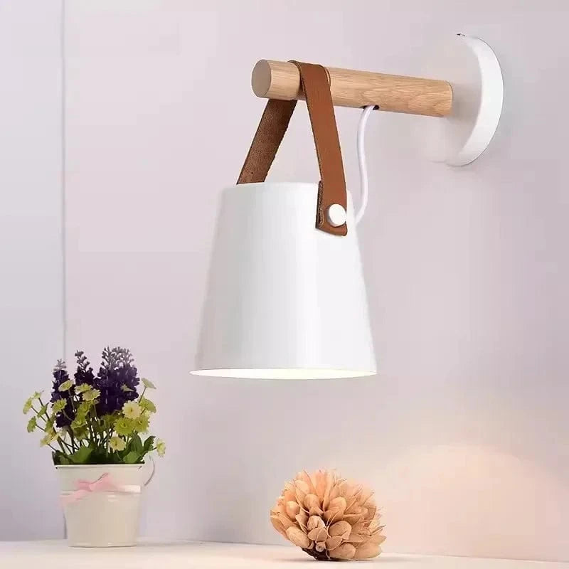 Verthara LED Wall Sconce With Adjustable Light Colour – Nordic Design - Wooden and Iron - Ideal For Indoor Use - Modern Style - Perfect For Bedroom and Living Room