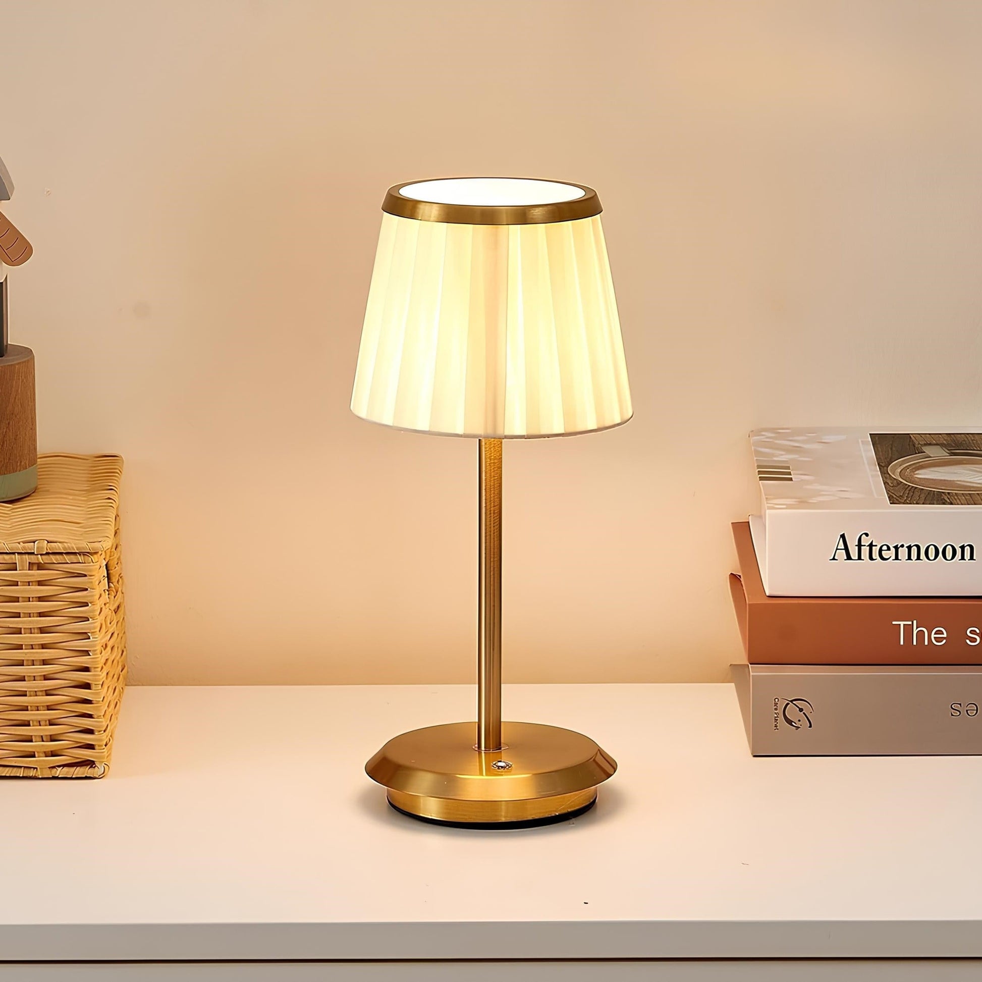 Verthara Luxury Pleated Rechargeable Table Lamp