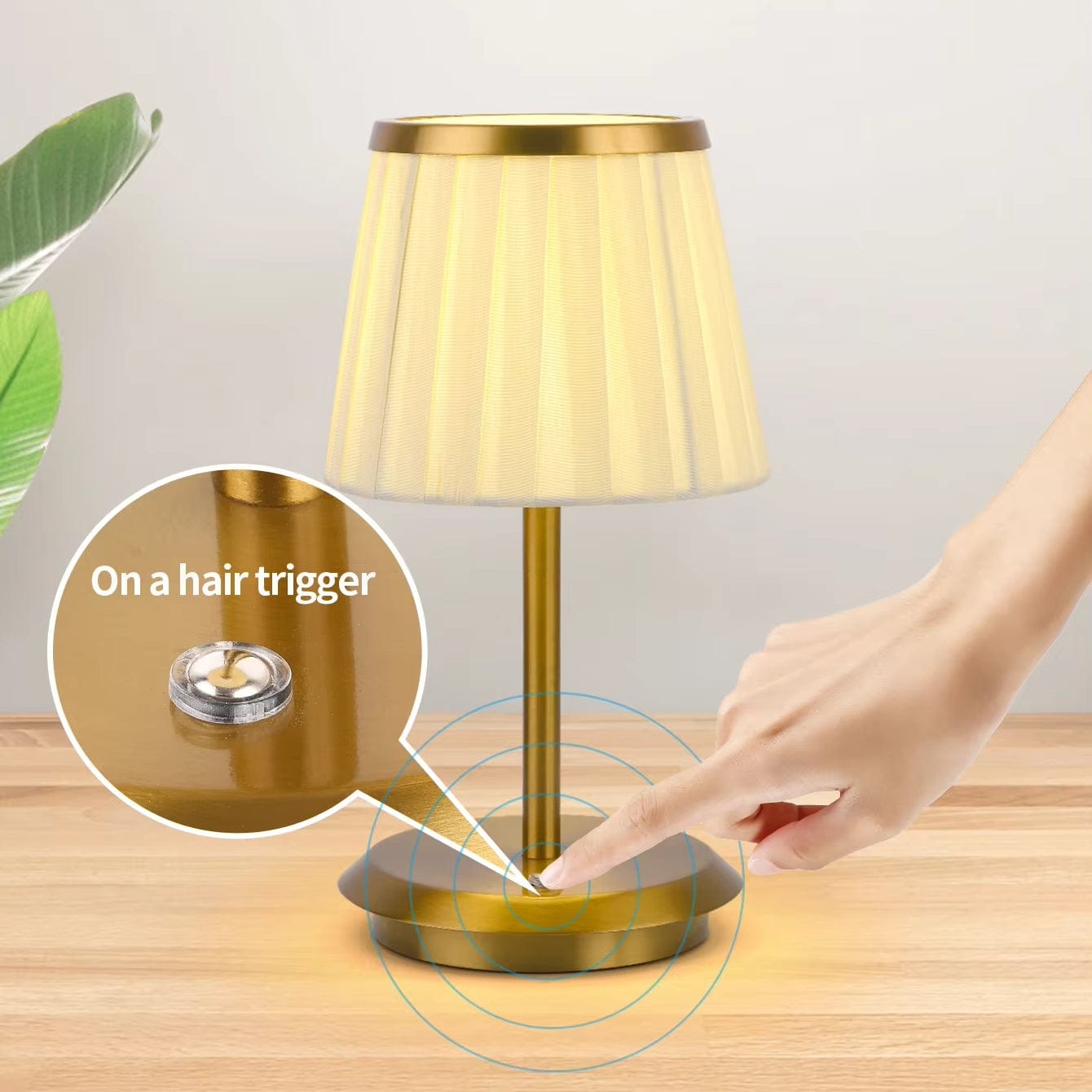 Verthara Luxury Pleated Rechargeable Table Lamp