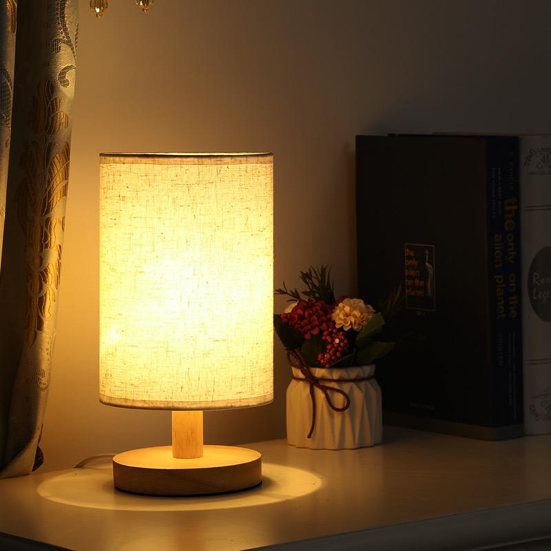 Verthara Minimalist Linen Table Lamp