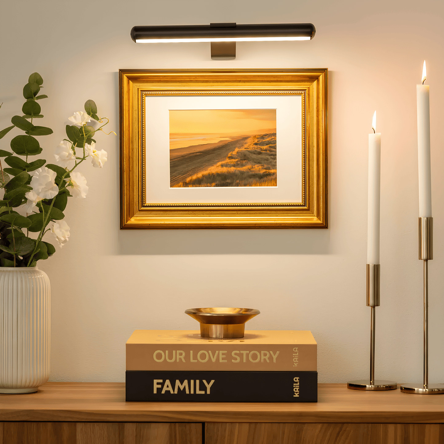 Verthara Modern Cordless Wall Lamp – Sleek Design