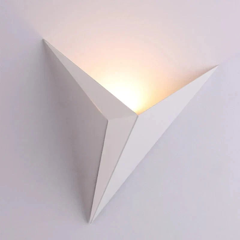 Verthara Modern Minimalistic LED Wall Light White / Warm White
