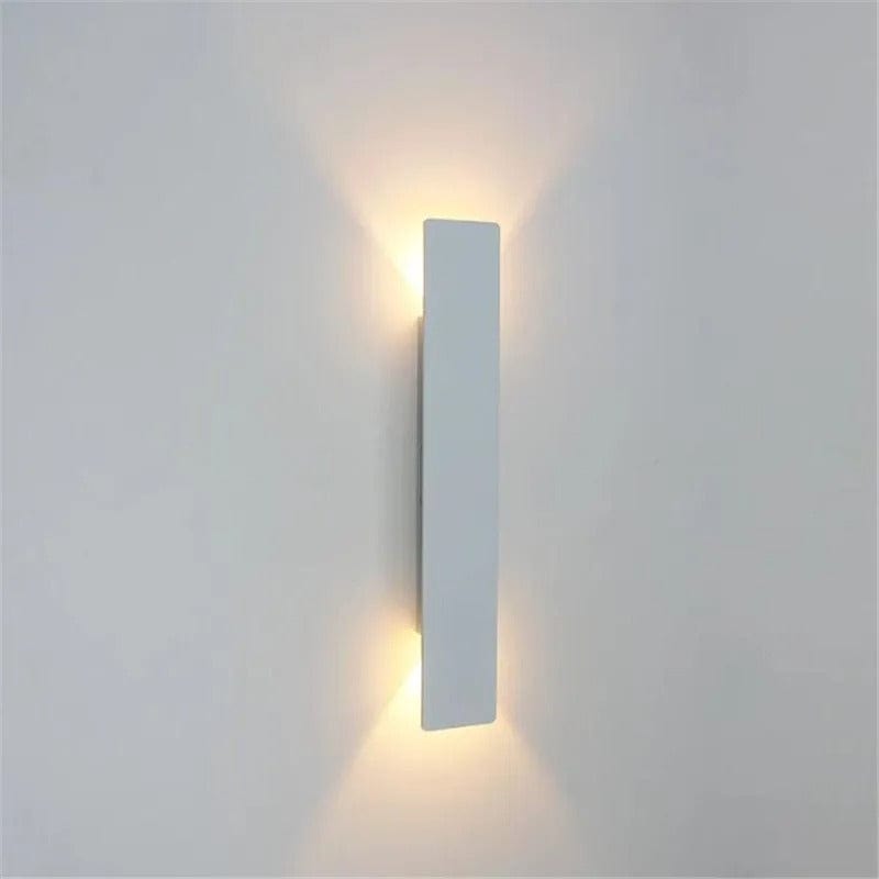 Verthara Modern Outdoor LED Wall Light - Wall-Mounted - Up/Down Lighting - IP65 Waterproof - Aluminium - Black/White Finish White Lamp Body / Cold White / 18W 41CM