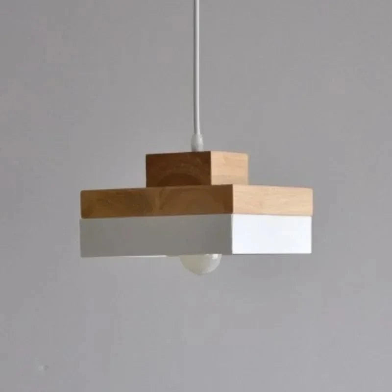 Verthara Modern Single-Head Chandelier Light in Wrought Iron and Solid Wood – Elegant Nordic Design for Restaurants and Cafes
