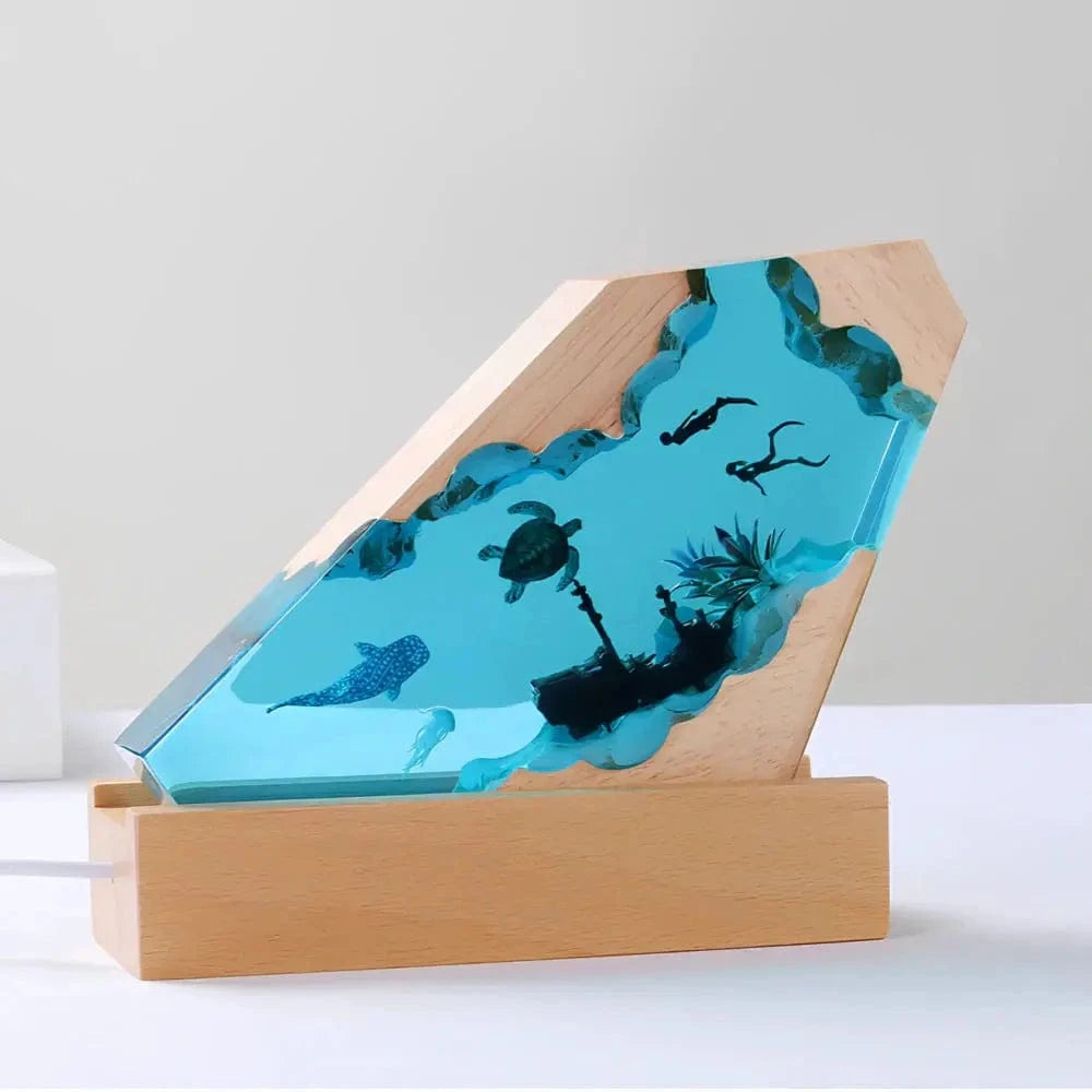 Verthara Nature-Inspired Resin Night Light Shipwreck