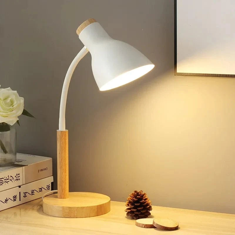 Verthara Nordic Wood Table Lamp – Minimalist LED Bedside Lamp for Bedroom and Desk Decor, Natural Finish, Eye Protection Lighting Style B