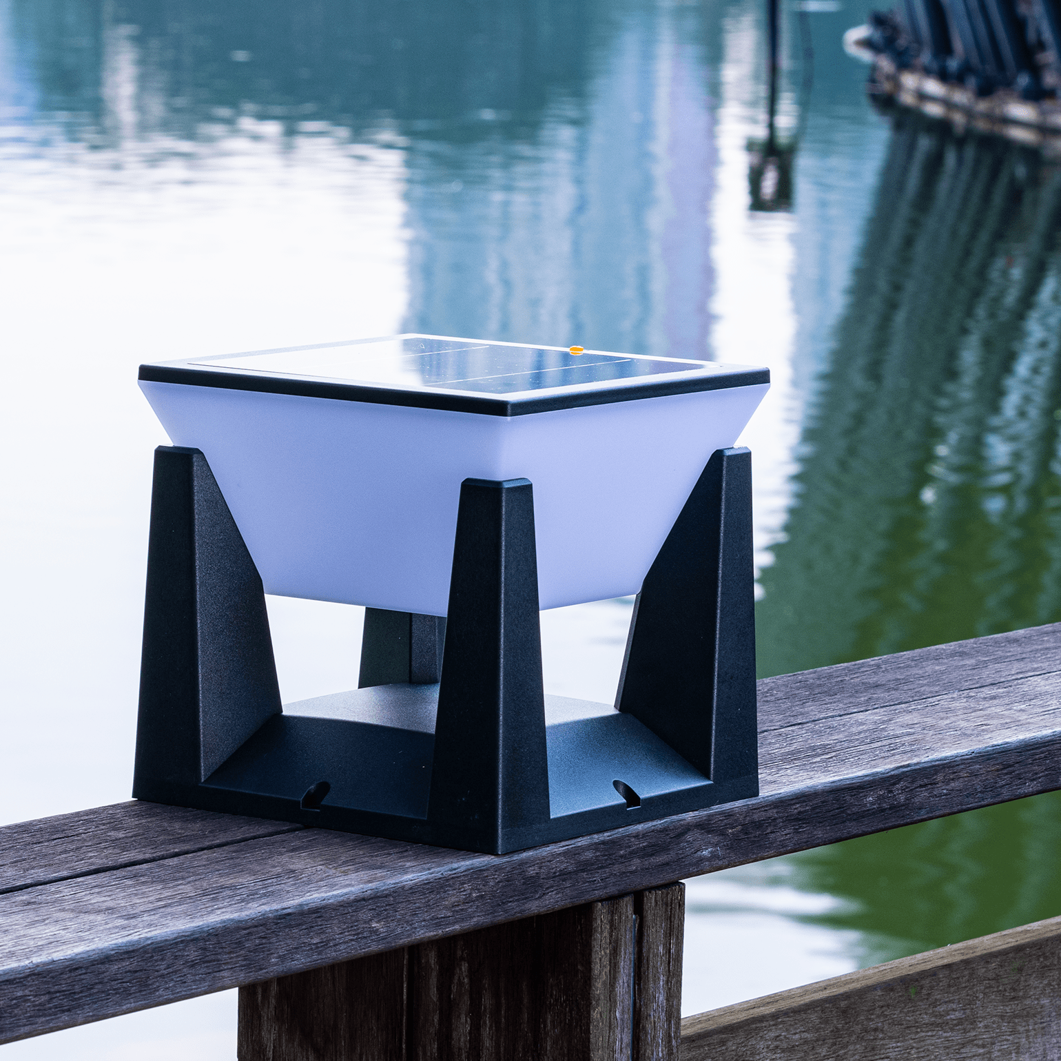Verthara Outdoor Solar-Powered Modern Garden Lantern