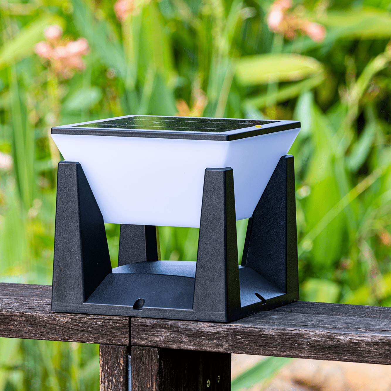 Verthara Outdoor Solar-Powered Modern Garden Lantern
