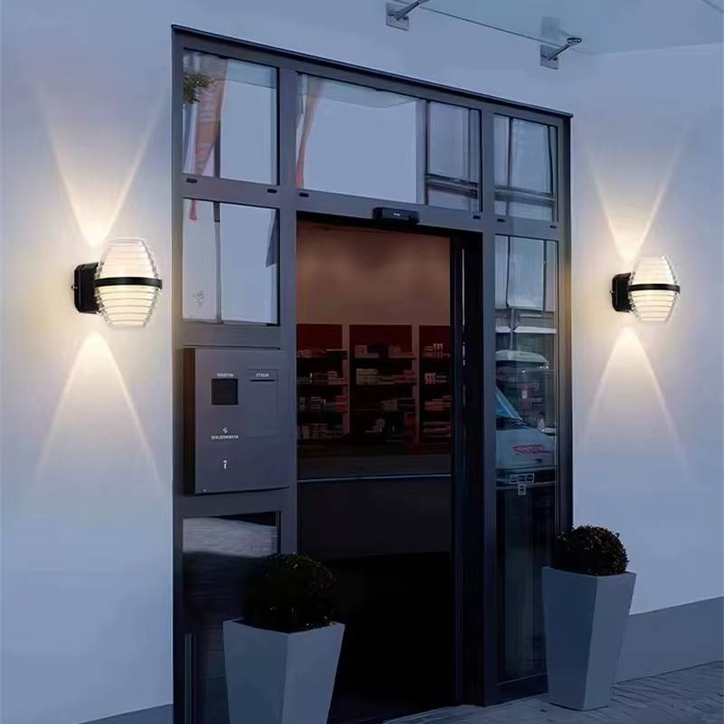 Verthara Outdoor Waterproof LED Wall Lamp for Garden and Porch – IP65 Rated, 7W/12W/24W Options, Warm White B
