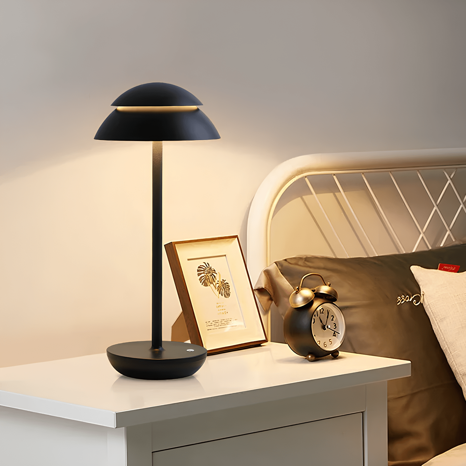 Verthara Prestige Cordless & Rechargeable Table Lamp