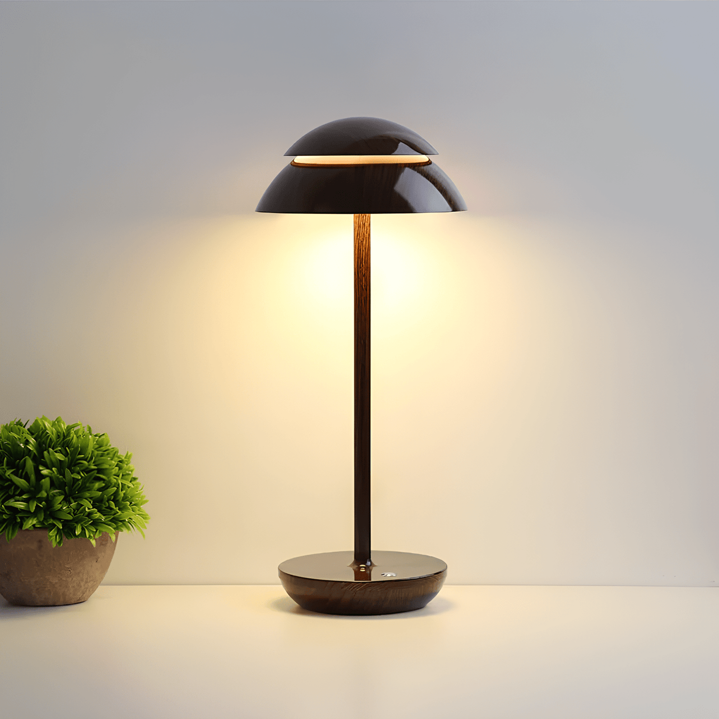 Verthara Prestige Cordless & Rechargeable Table Lamp