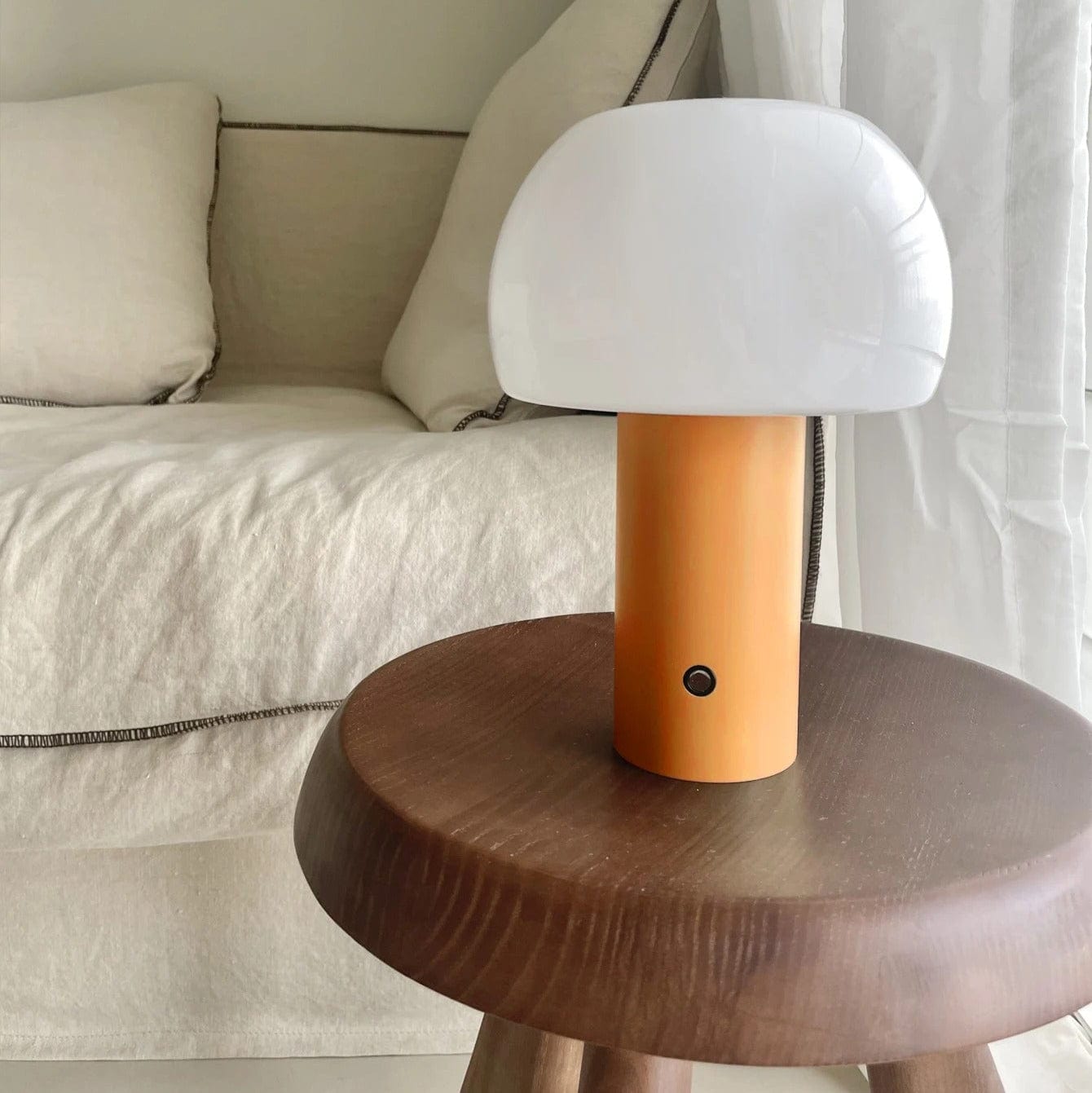 Verthara Rechargeable LED Table Lamp - Cordless - Adjustable Height - Multi-Colour - Indoor/Outdoor Use - Durable Iron and Acrylic Orange