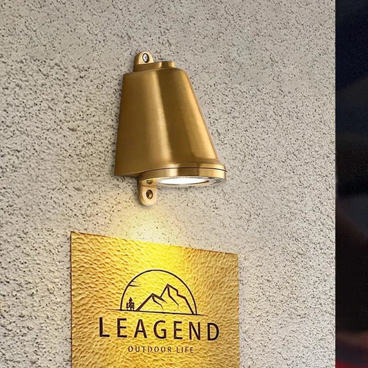 Verthara Retro Aluminum Wall Sconce – LED Wall Lamp in Silver or Gold for Art Exhibitions and Decorative Spaces Gold