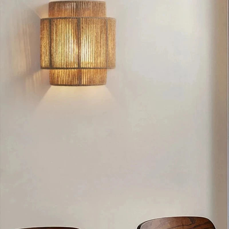 Verthara Retro Rattan Weaving Wall Lamp