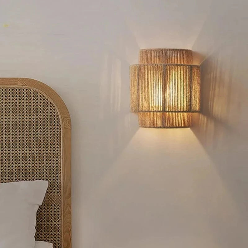 Verthara Retro Rattan Weaving Wall Lamp