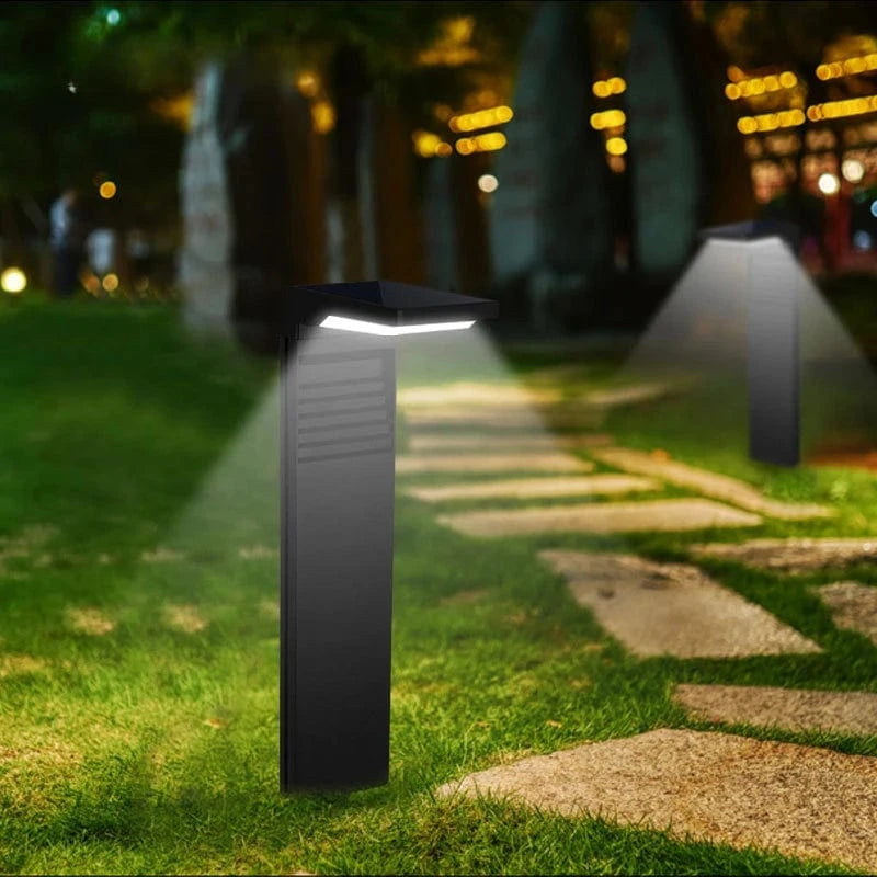 Verthara Solar Lawn Light