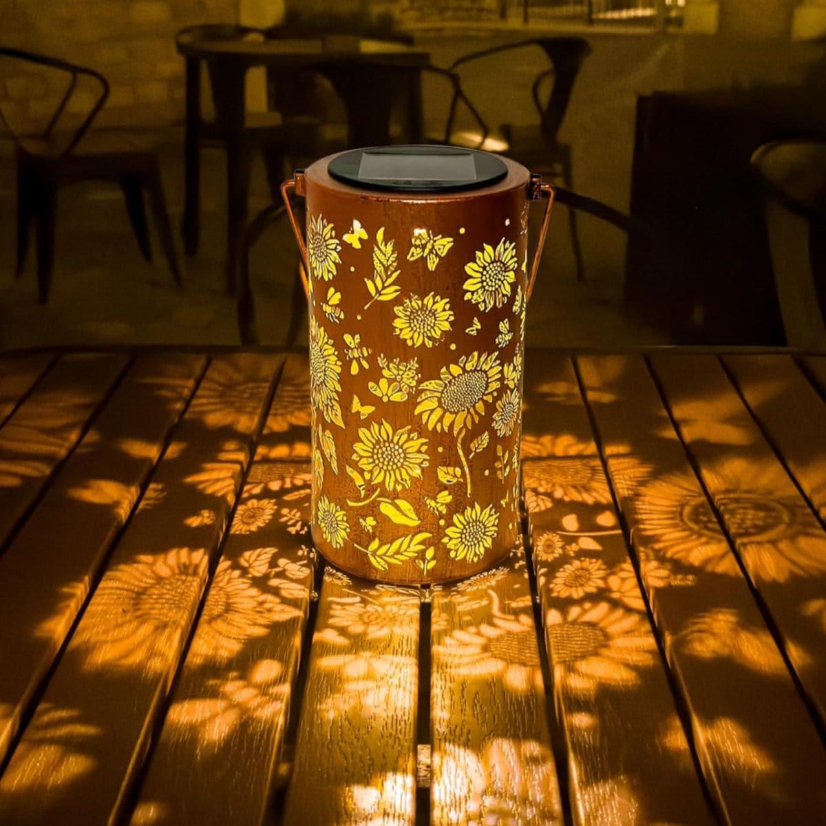 Verthara Solar Powered Floral Pattern Lantern