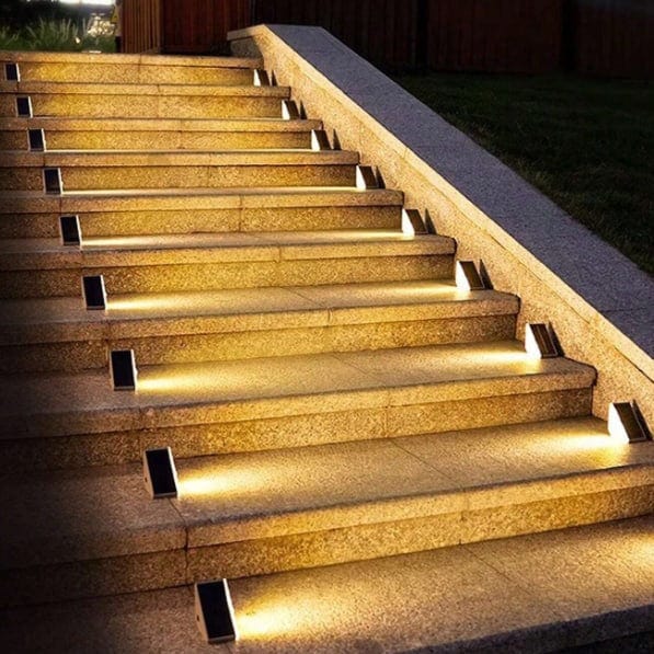 Verthara Solar-Powered Outdoor Stair Lights