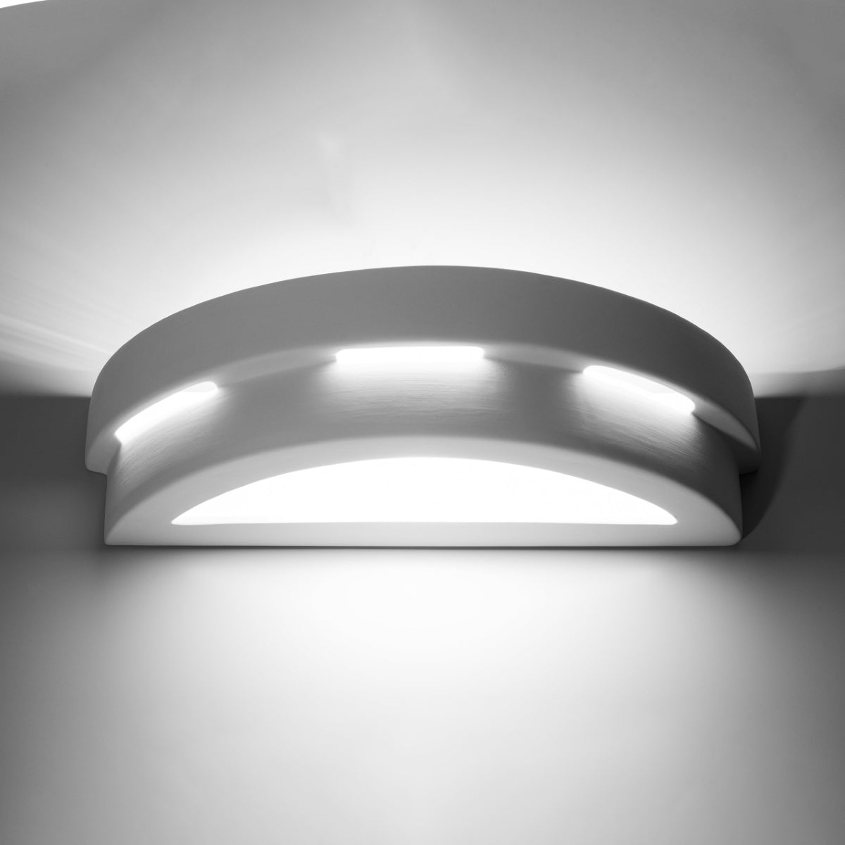 Helios Ceramic Wall Lamp - White - Modern & Elegant Design - E27