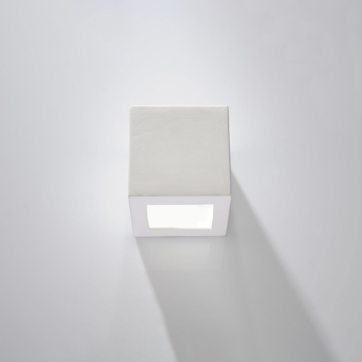 Leo Ceramic Wall Lamp - White - Geometric Design - E27 - LED Compatible