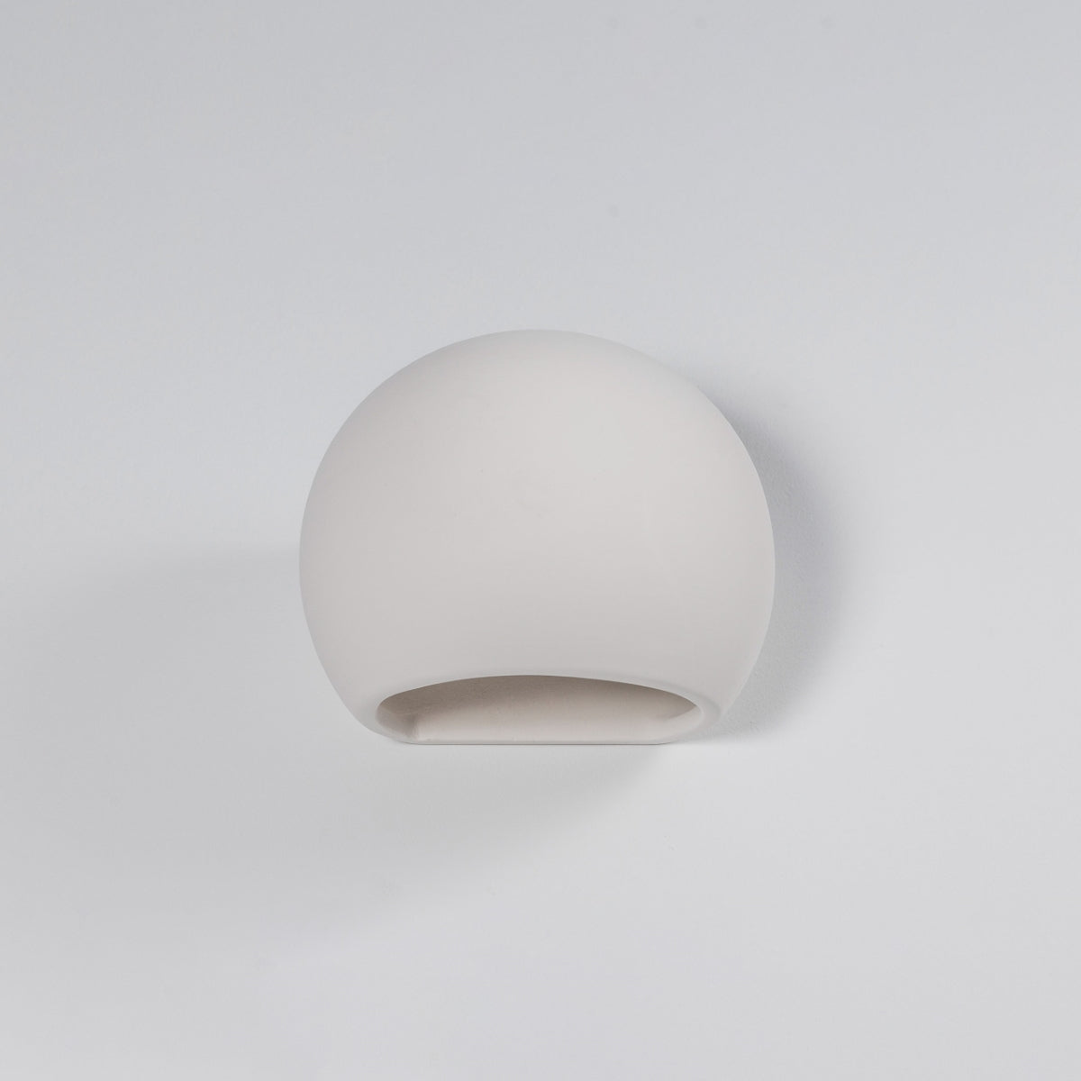 Globe Ceramic Wall Lamp - Modern Circular Design - Soft Illumination - White