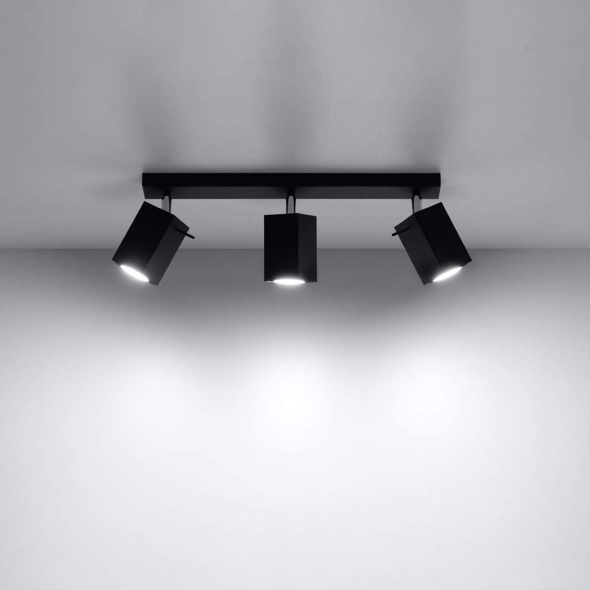 Merida Industrial Black Triple Spotlight - Adjustable Steel Wall & Ceiling Lamp - 45x6x16 cm