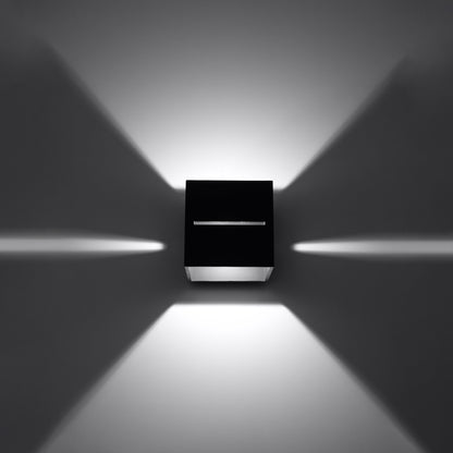 Lobo Black Wall Lamp - Minimalist Aluminum Design - G9 Socket - 10x12x10 cm