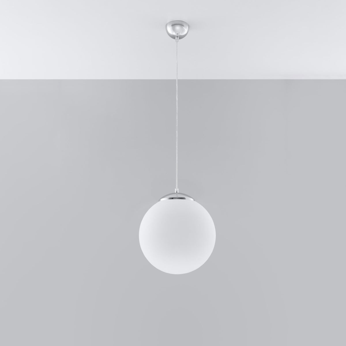 UGO - Pendant Lamp 30 - Modern Hanging Ball Lamp - Chrome/Gold Accent - E27 Compatible