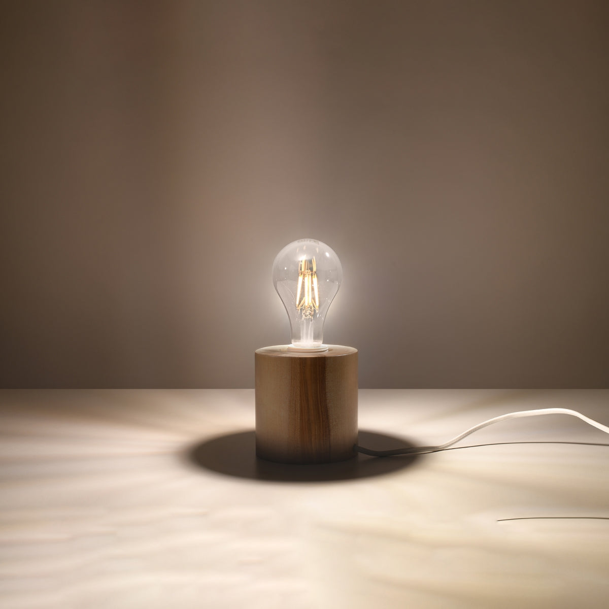 Natural Wood Table Lamp - Minimalist Square Design - E27 Socket - 10x10x10 cm