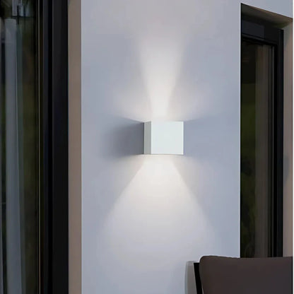 Adjustable LED Wall Light - Waterproof - 6W - Aluminum - Indoor/Outdoor - Warm & Cool White