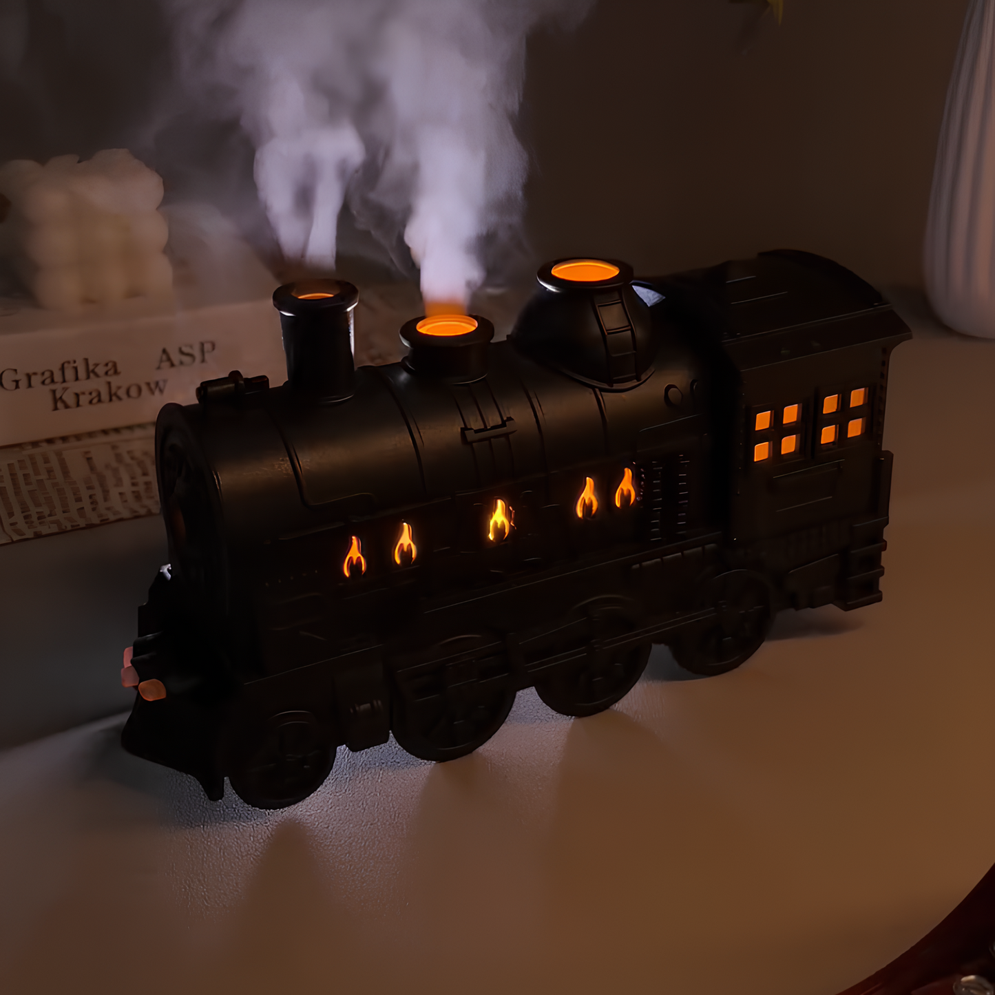 Steam Locomotive Humidifier - Vintage Design - USB Powered - Warm & Blue Light Options - 300ml Tank - Compact Size