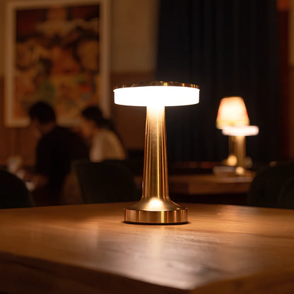 Retro Bar Table Lamp - Timeless Elegance - Dimmable LED Lighting - Cordless Design - Metallic Finish