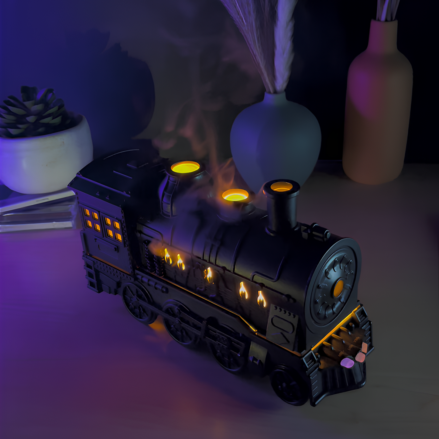 Steam Locomotive Humidifier - Vintage Design - USB Powered - Warm & Blue Light Options - 300ml Tank - Compact Size