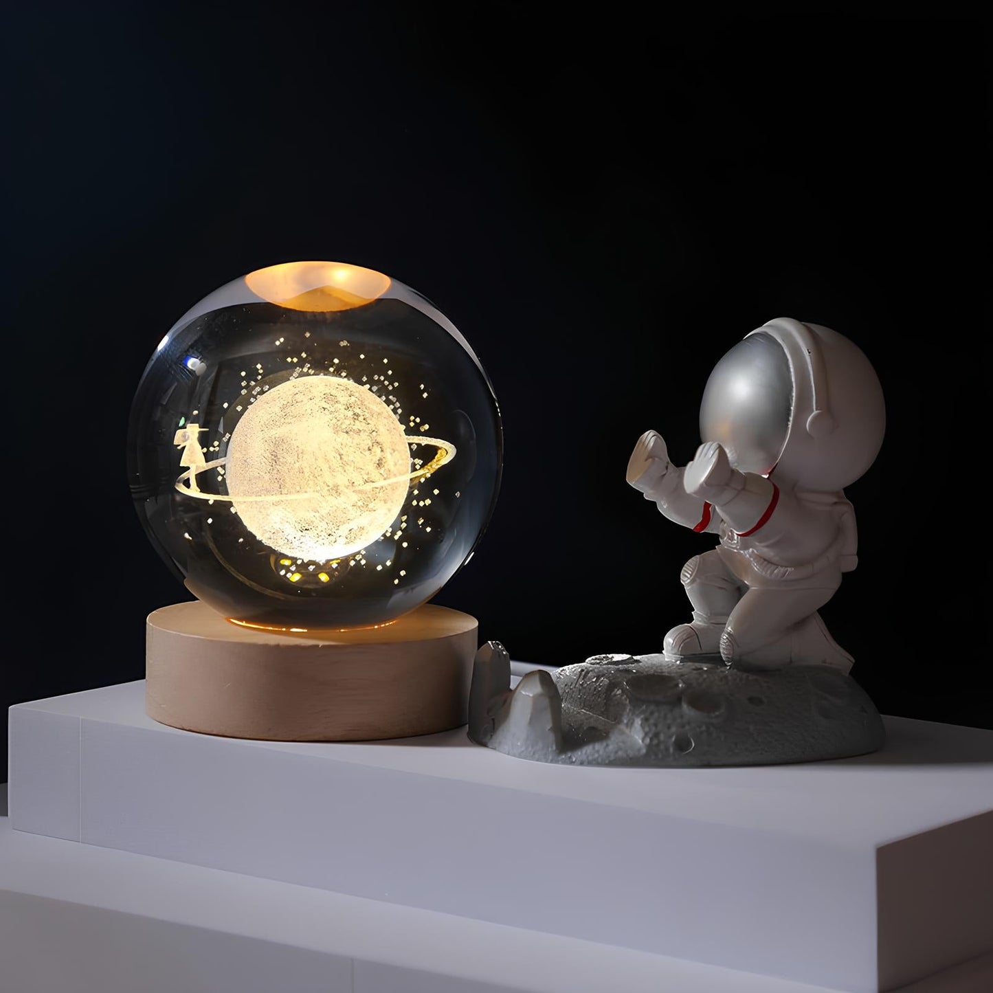 Crystal Balls - 3D Engraved Space Scenes - Warm White LED Light - USB Powered - Perfect Gift for Stargazing Lovers - Ideal Night Light