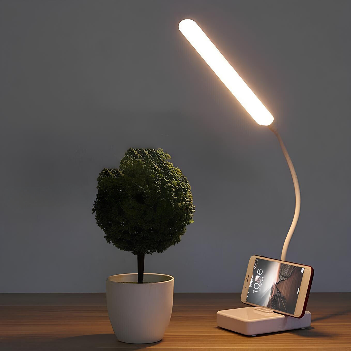 Desk Lamp - Rechargeable or Plug-In Option - Flexible Arm for Custom Lighting - 3 Adjustable Colors - Dimmable Brightness - Perfect for Reading or Working