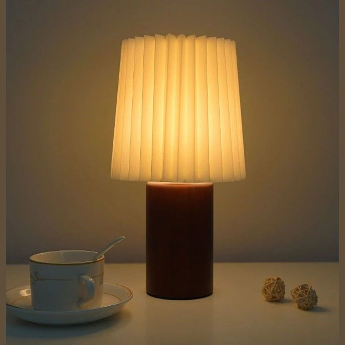 vintage wooden table lamp 3