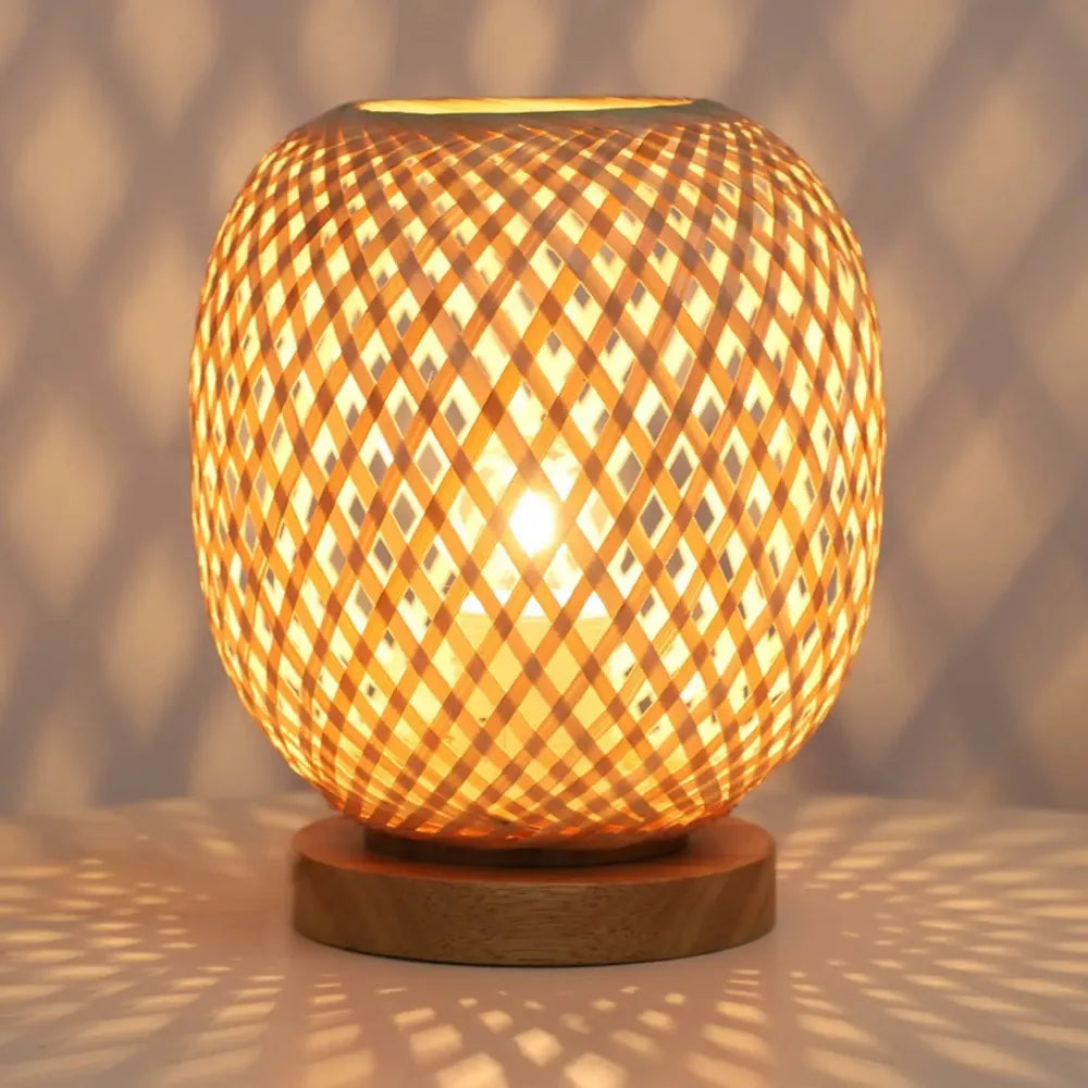 Vintage Rattan Table Lamp